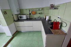 1_image-3